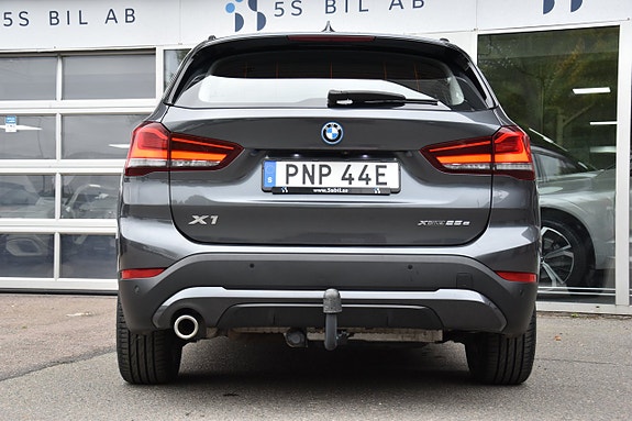 BMW X1 7 of 22