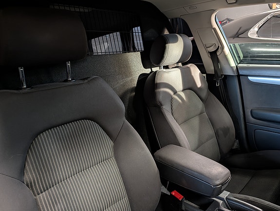 Audi A4 4 of 6