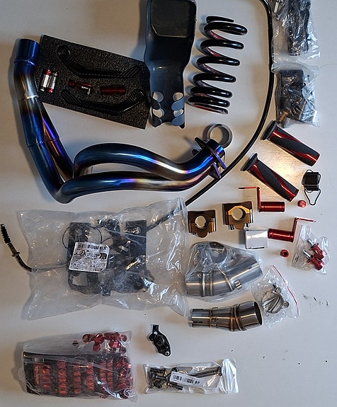 Kawasaki Ninja ER-6n 5 of 6