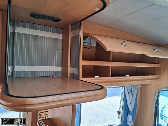 Hobby 690 GES / Automat 8 of 21