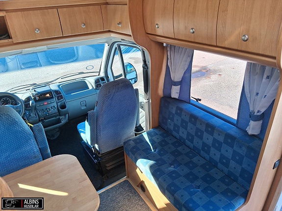 Hobby 690 GES / Automat 3 of 21
