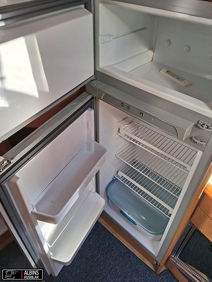 Hobby 690 GES / Automat 14 of 21