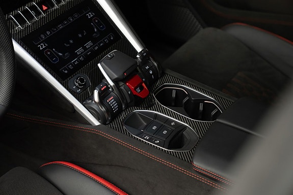 Lamborghini Urus 19 of 26