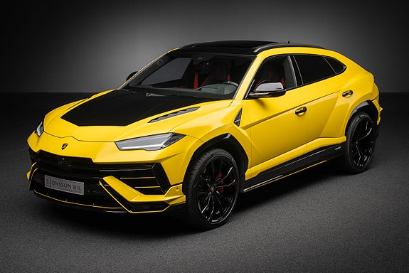 Lamborghini Urus 5 of 26
