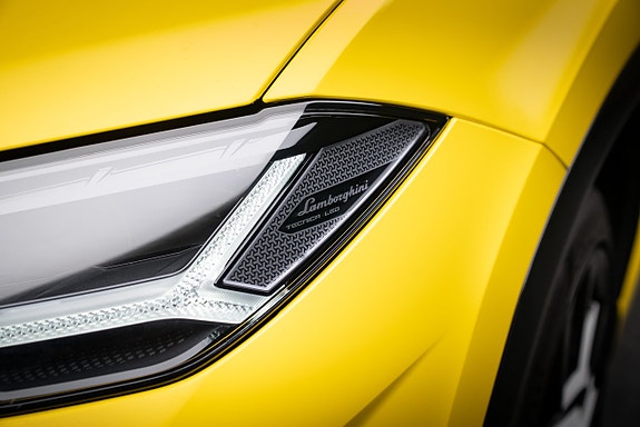Lamborghini Urus 9 of 26