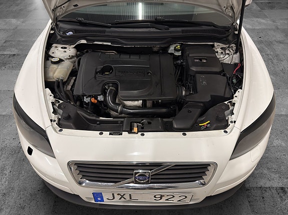 Volvo C30 9 of 25