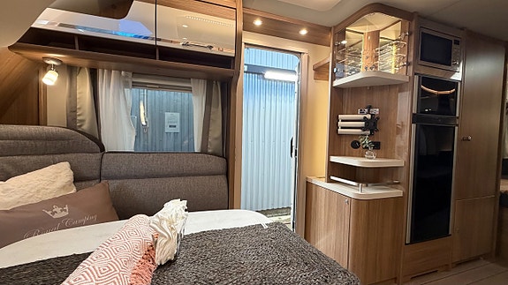 Knaus 590 UE Scandinavian Selection 9 of 18