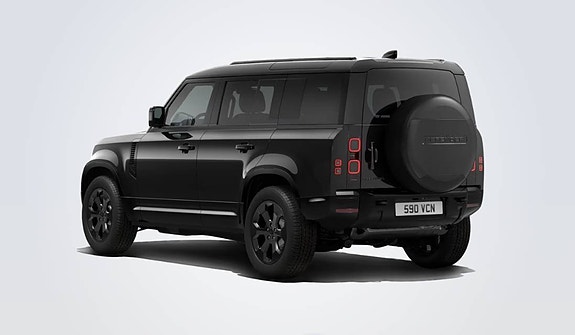 Land Rover Defender 110 3 of 7