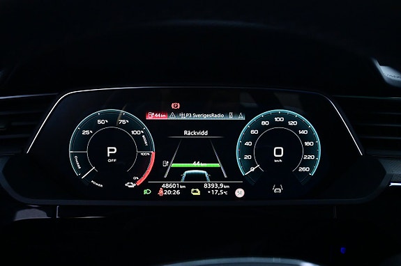 Audi Q8 e-tron 9 of 27