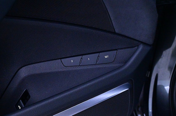 Audi Q8 e-tron 12 of 27