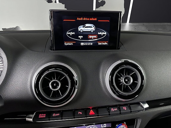 Audi RS3 17 of 20