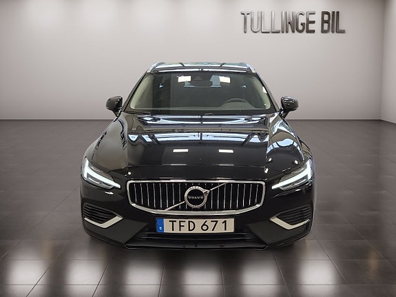 Volvo V60 8 of 21
