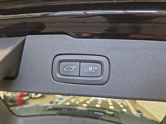 Volvo V60 13 of 21