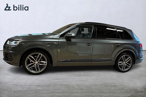 Audi Q7 3 of 27