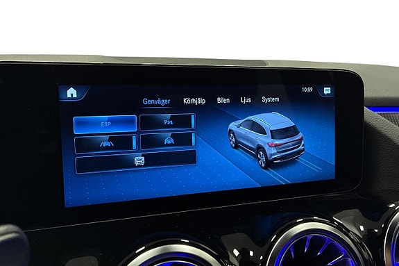 Mercedes-Benz EQA300 23 of 26