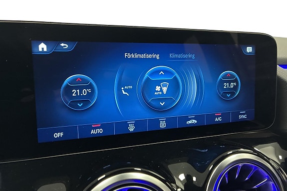 Mercedes-Benz EQA300 21 of 26