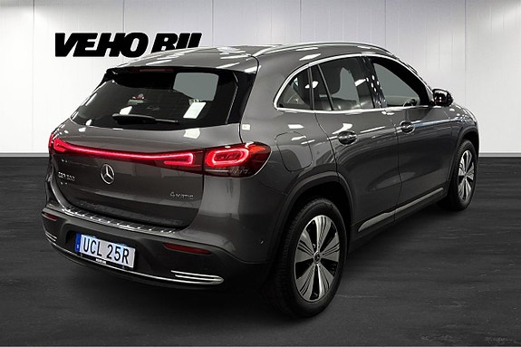 Mercedes-Benz EQA300 3 of 26