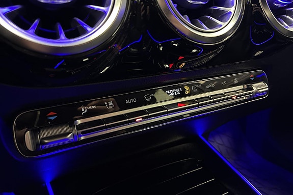 Mercedes-Benz EQA300 18 of 26