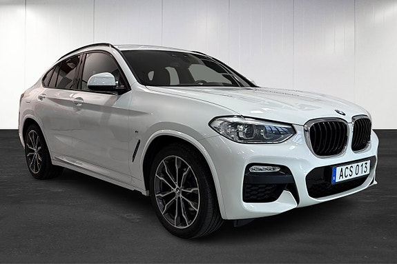 BMW X4 2 of 12