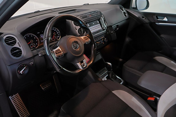 Volkswagen Tiguan 4 of 30
