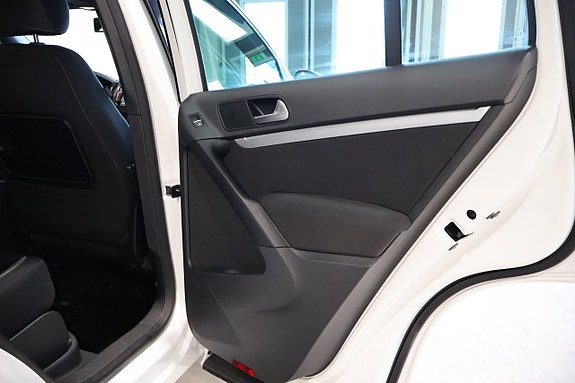 Volkswagen Tiguan 29 of 30