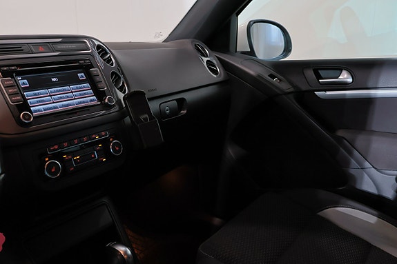 Volkswagen Tiguan 5 of 30