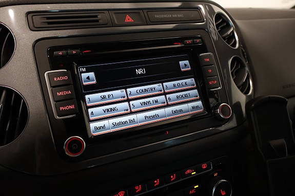 Volkswagen Tiguan 9 of 30