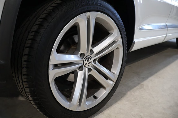 Volkswagen Tiguan 21 of 30