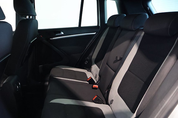 Volkswagen Tiguan 27 of 30
