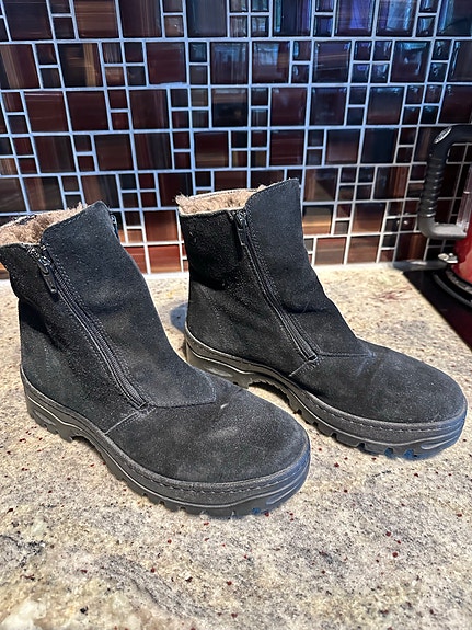 Product image 1 of 8