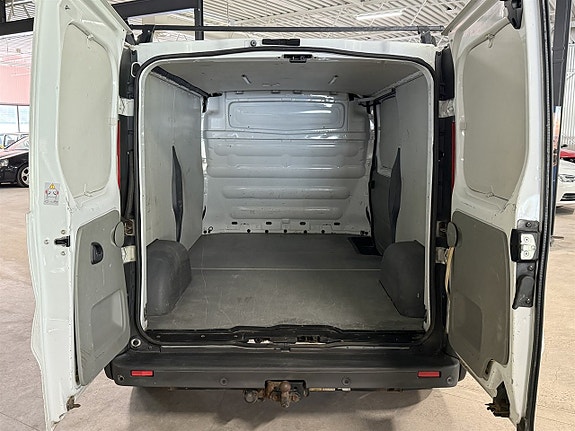 Renault Trafic 5 of 8