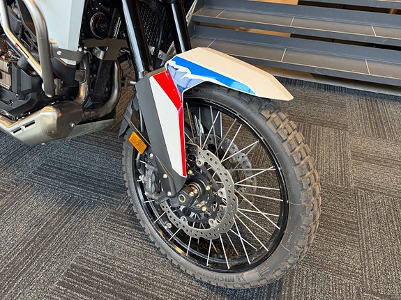 Honda CRF1100 Africa Twin DCT 5 of 10