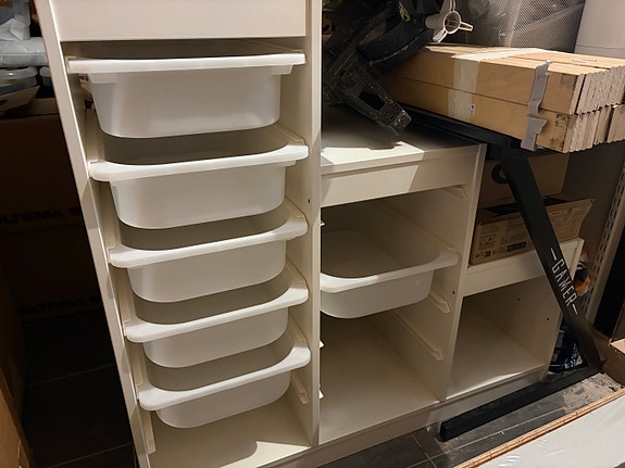 Product image 1 of 2