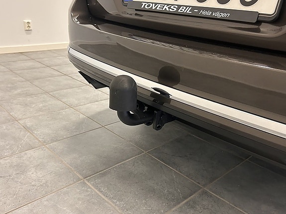 Volkswagen Passat SW 1.4 TSI 160 ch DSG Flexfuel E85 • Attelage • Sièges chauffants
