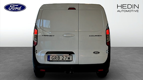 Ford Courier 7 of 12
