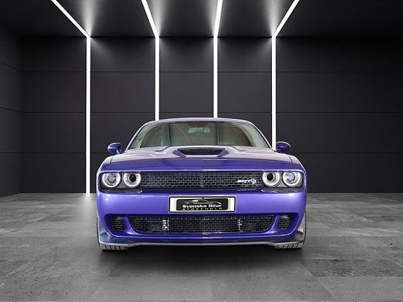 Dodge Challenger 3 of 14