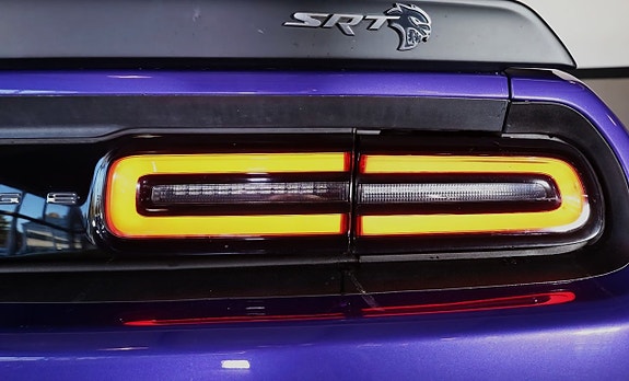 Dodge Challenger 6 of 14