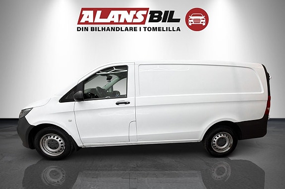 Mercedes-Benz Vito 111 3 of 9