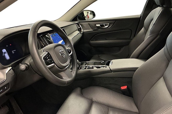 Volvo V60 13 of 28