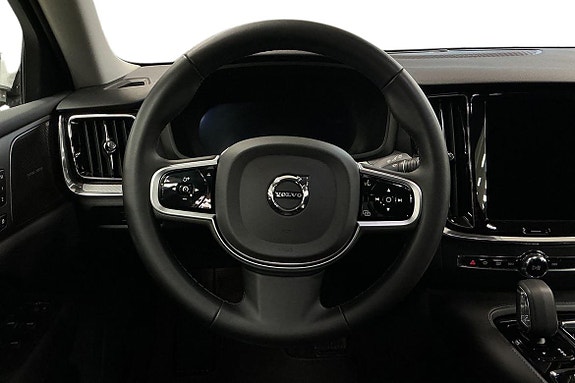 Volvo V60 12 of 28