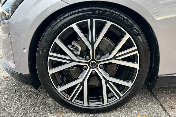 Volvo ES90 27 of 28