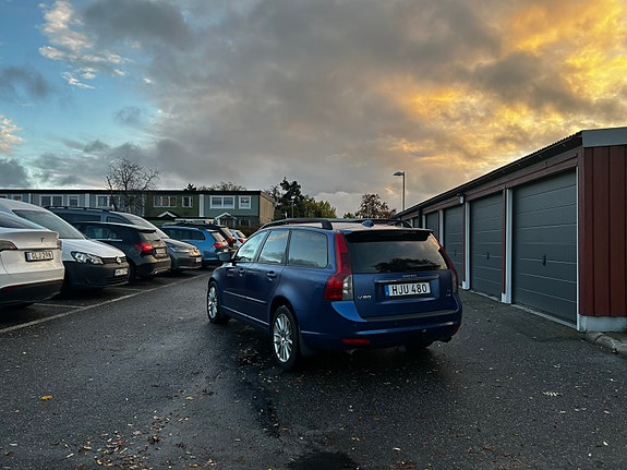 Volvo V50 4 of 10