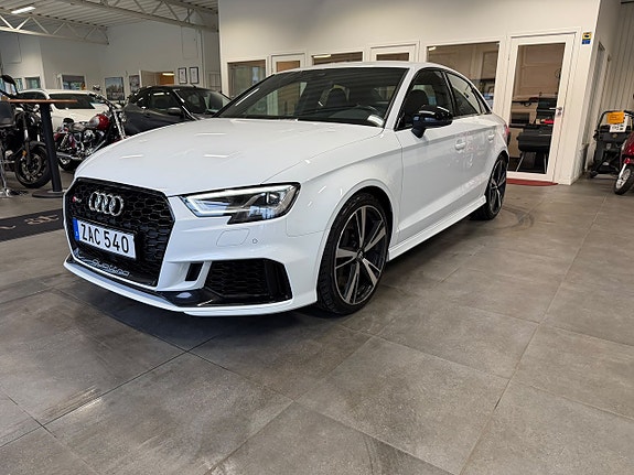 Audi RS3 3 of 30