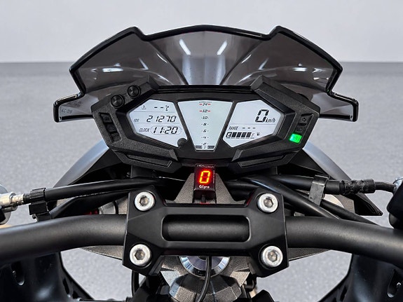 Kawasaki Z800 Sugomi Edition Akrapovic sportavgassystem 7 of 7