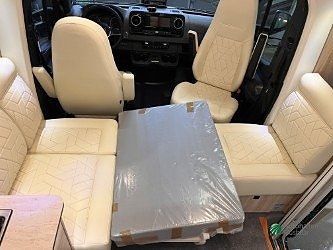 Eura Mobil XTURA 686 EF / 4 Åkande / 3 Sovande 12 of 21