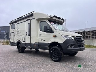 Eura Mobil XTURA 686 EF / 4 Åkande / 3 Sovande