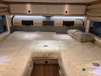 Eura Mobil XTURA 686 EF / 4 Åkande / 3 Sovande 7 of 21