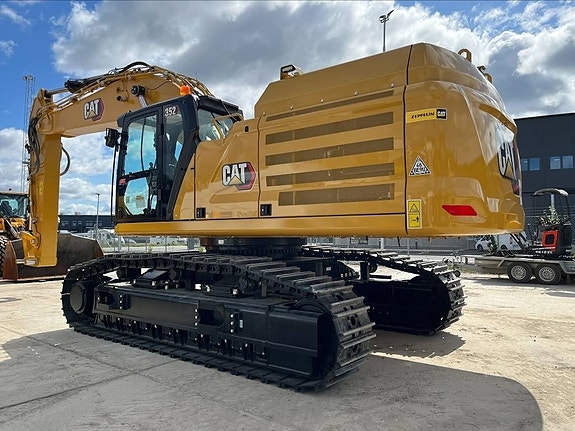 CAT 352 Next Generation Uthyres/For Rental