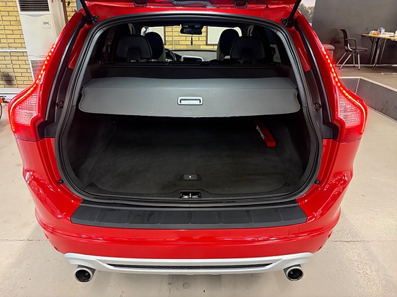Volvo XC60 9 of 9