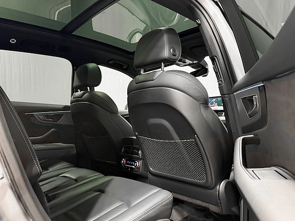Audi Q7 16 of 26